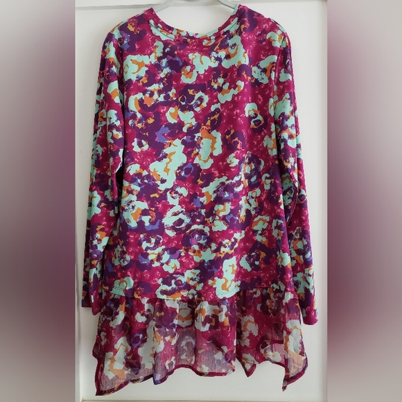 Logo Lounge Tunic Top, Size M, Never used - Picture 6 of 7